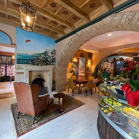 Hotel 99 Cannelle LʼAquila المظهر الخارجي الصورة