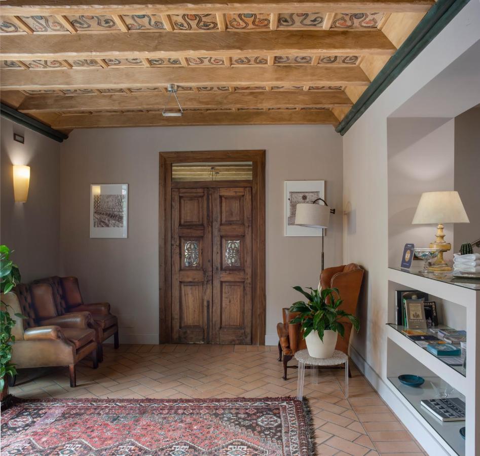 Hotel 99 Cannelle LʼAquila المظهر الخارجي الصورة